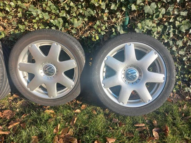 Jantes VW Orig 17' | Beetle | 7*17 ET38, Autos : Pièces & Accessoires, Pneus & Jantes, Pneus et Jantes, 17 pouces, 225 mm, Véhicule de tourisme