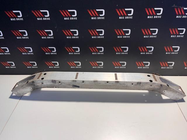 Lexus ls400 UCF10 bumperbalk, Utilisé