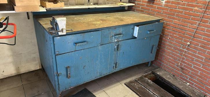 Vintage werkbank, Bricolage & Construction, Établis, Comme neuf, Enlèvement