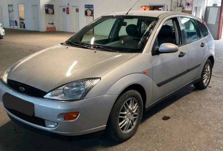 Ford Focus Benzine reeds gekeurd voor verkoop, Autos, Ford, Entreprise, Focus, ABS, Airbags, Air conditionné, Ordinateur de bord