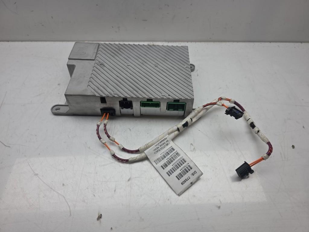 AUDIO VERSTERKER Ferrari 296 GTS (01-2021/-) (|936132|), Dhr. J. Ham, Gebruikt, Administratie@autoham.nl, Ferrari