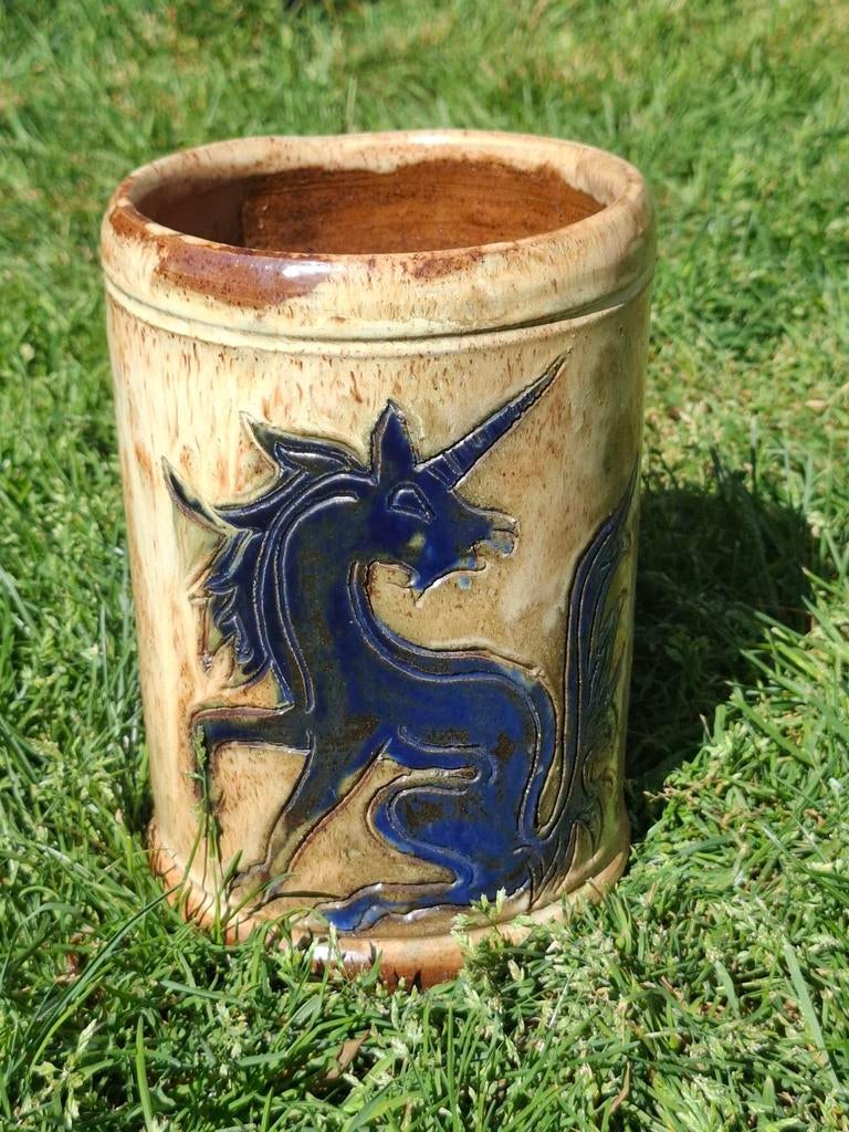 Pichet en forme de licorne en grès Bouffioux Guérin, Antiquités & Art, Antiquités | Céramique & Poterie, Enlèvement ou Envoi