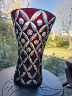 Boheemse robijn overlay geslepen kristallen vaas – handgesle, Antiek en Kunst, Antiek | Vazen, Ophalen