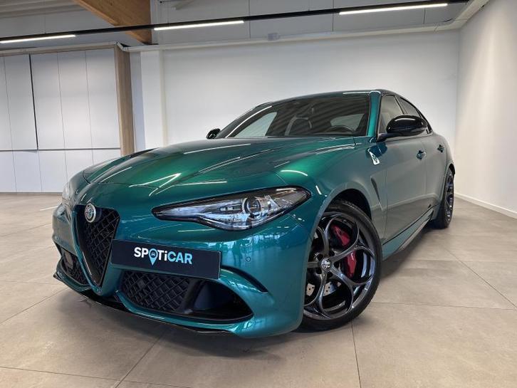 Alfa Romeo Giulia Quadrifoglio, SPARCO, CARBON, HARMAN KARDO, Autos, Alfa Romeo, Entreprise, Giulia, Régulateur de distance, Airbags