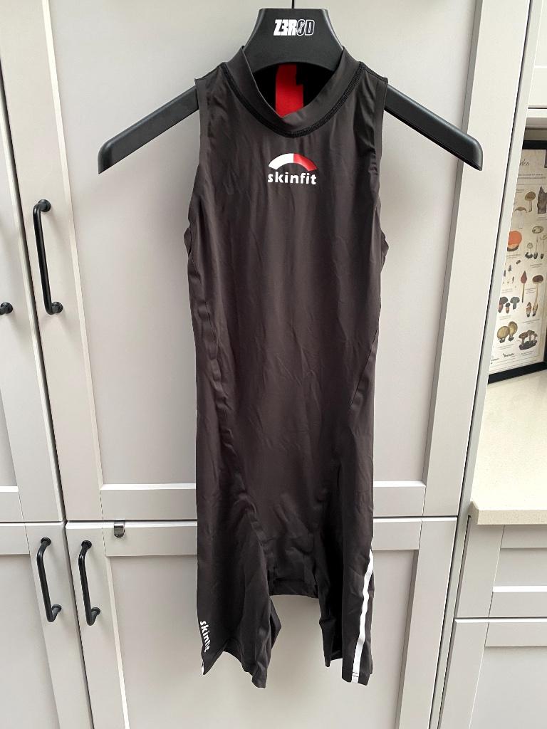 Skinfit Plasma Trisuit Heren L - swimskin, Kleding | Heren, Sportkleding, Gedragen, Overige typen, Maat 52/54 (L), Zwart, Ophalen