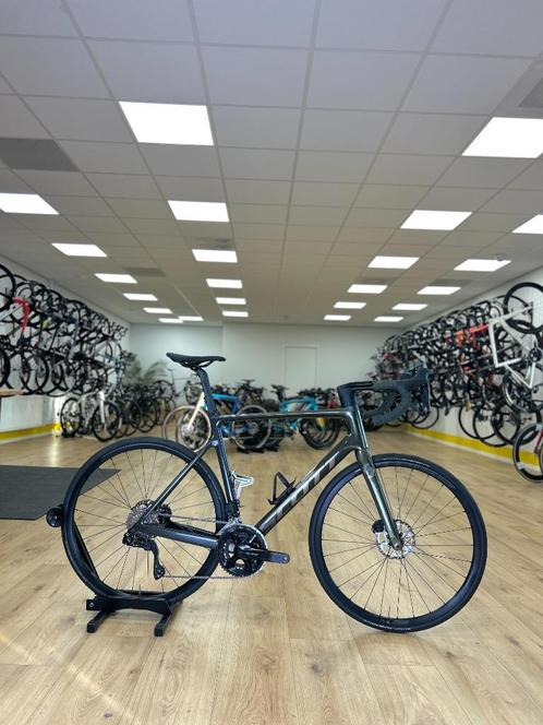 Scott Addict RC40 Di2 Carbon Racefiets, Sport en Fitness, Wielrennen, Gebruikt, Ophalen of Verzenden