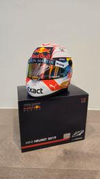 Gesigneerde 1/2 RedBull Racing Max Verstappen helm, Enlèvement ou Envoi, Comme neuf, ForTwo