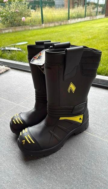 Chaussures de sécurité beschikbaar voor biedingen