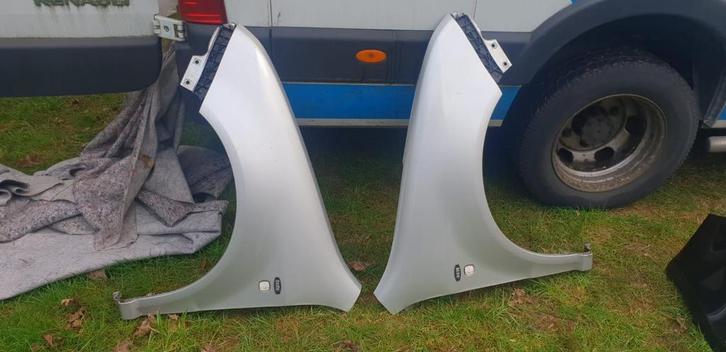 SKODA FABIA VOORSCHERMEN BJ 2001 TOT 2005, Auto-onderdelen, Carrosserie, Spatbord, Gebruikt, Ophalen of Verzenden