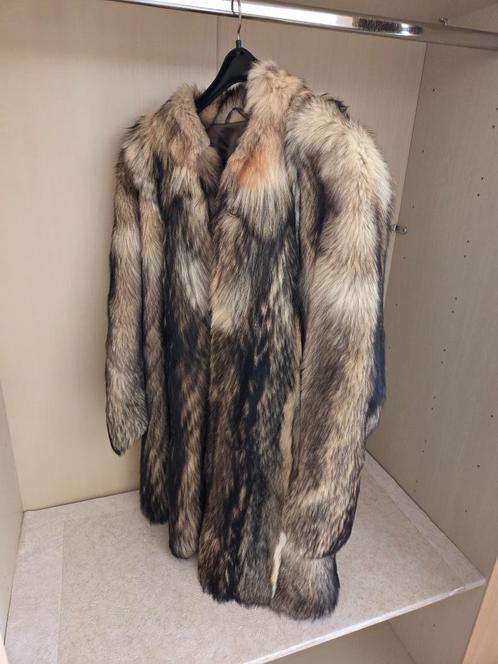 Bontjas wolf, Antiek en Kunst, Antiek | Kleding en Textiel, Dames, Ophalen