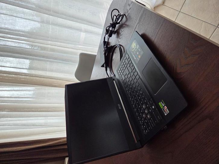 MSI Bravo 15 CV7 RTX4060 16GB RAM Ryzen 7 met garantie!, Computers en Software, Windows Laptops, Zo goed als nieuw, SSD, 16 GB