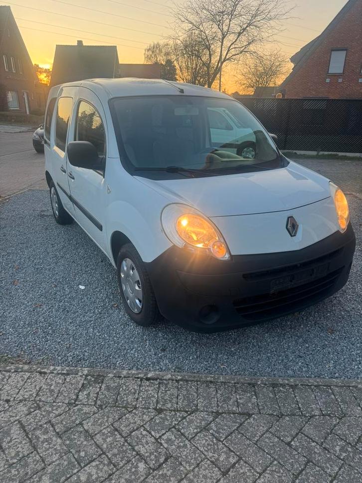 Renault kangoo 1.5 DCI, Auto's, Bestelwagens en Lichte vracht, Particulier, ABS, Airbags, Centrale vergrendeling, Elektrische ramen