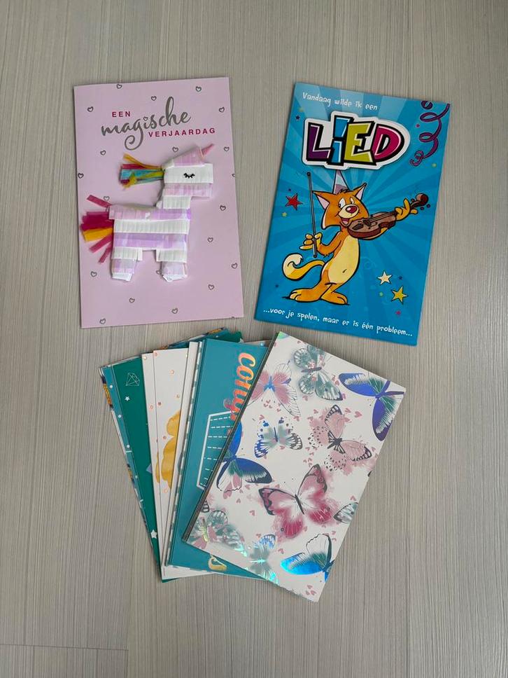 Pakket wens- en verjaardagskaarten (28 stuks), Verzamelen, Postkaarten | Themakaarten, Ophalen