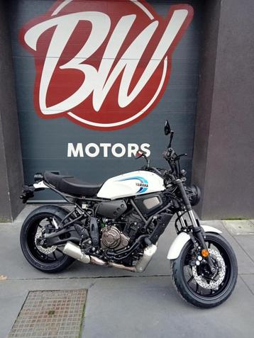 YAMAHA XSR 700 Historic White @BW Motors Mechelen beschikbaar voor biedingen