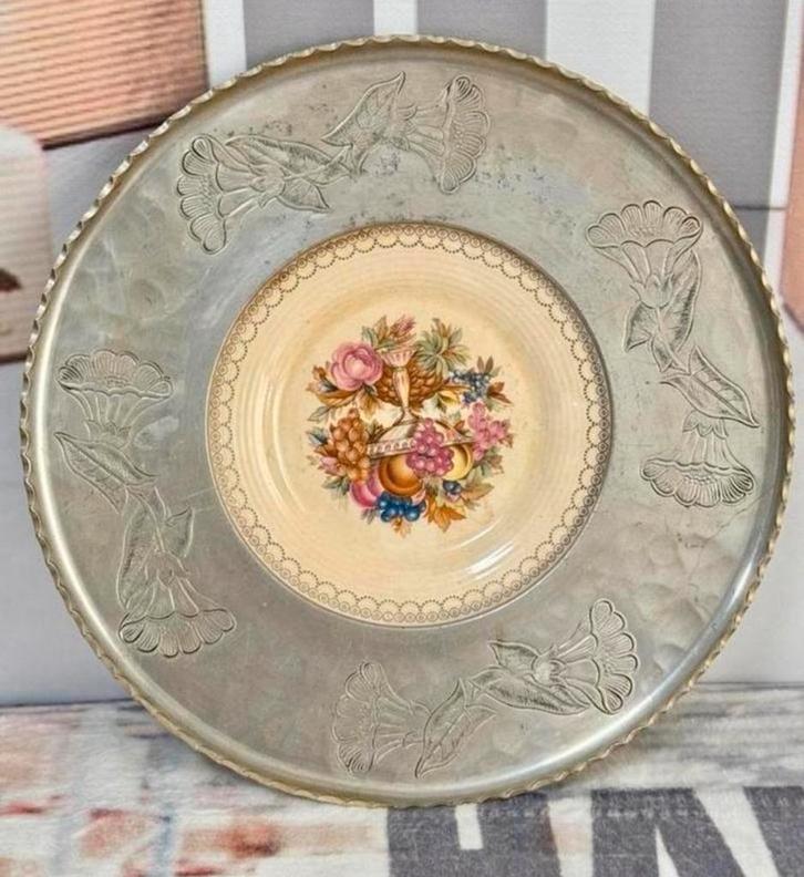 Assiette Triumph Limoges Imperial Victorian en or 22 carats, Antiquités & Art, Antiquités | Assiettes décoratives & Carrelages