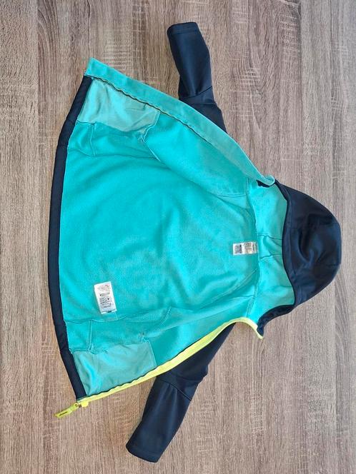 Softshelljas Quechua maat 104 donkerblauw, Kinderen en Baby's, Kinderkleding | Maat 104, Zo goed als nieuw, Jongen of Meisje, Jas