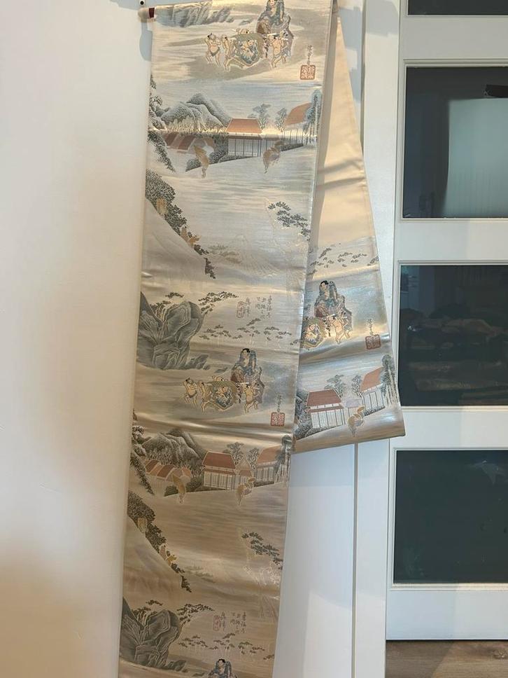 Obi Nishijin-ori — „Reis naar Tōkaidō” met Mount Fuji, Huis en Inrichting, Kasten | Schoenenkasten, Zo goed als nieuw, Verzenden