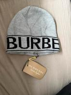 Bonnet burberry gris neuf, Kleding | Dames, Mutsen, Sjaals en Handschoenen, Burberry, Ophalen of Verzenden, Nieuw, Muts
