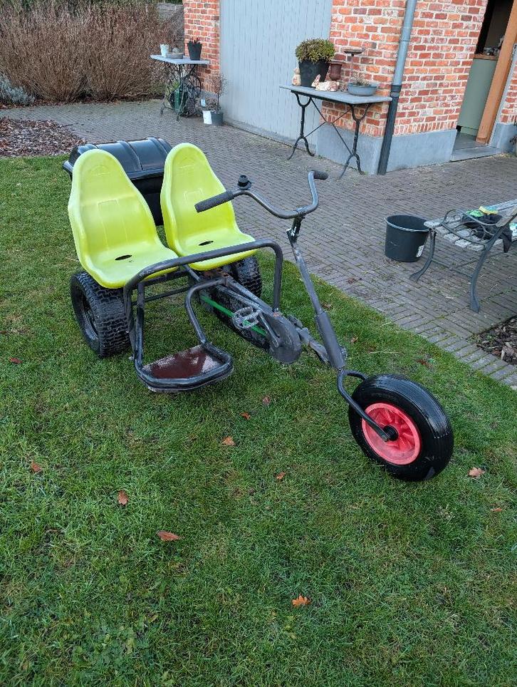 Berg unieke duozit gocart met opbergbox, Kinderen en Baby's, Speelgoed | Buiten | Skelters, Zo goed als nieuw, Berg, Duozit, Vrijloopautomaat