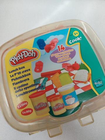 Play-doh plasticine lunch box pick nickset