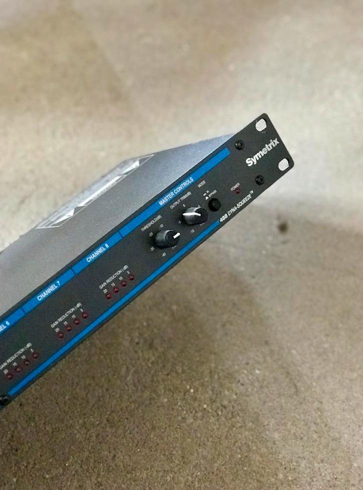 vintage Symetrix 488 achtkanaals compressor, Muziek en Instrumenten, Effecten, Gebruikt, Compressor, Ophalen of Verzenden