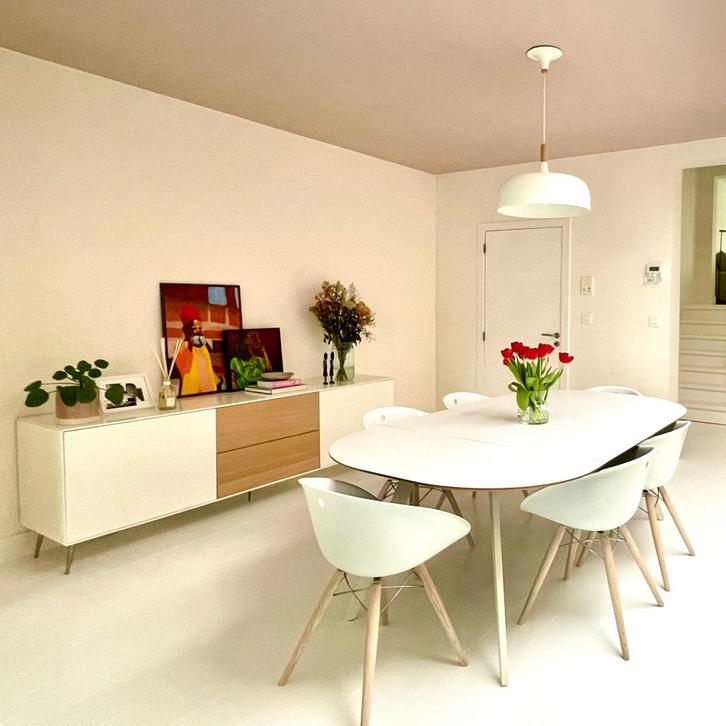 Dressoirkast eetkamer BoConcept Deens design, Huis en Inrichting, Kasten | Dressoirs, Gebruikt, 200 cm of meer, 25 tot 50 cm, Met lade(s)