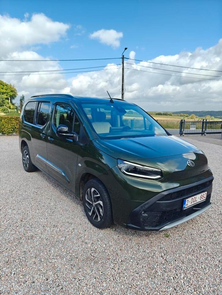 Toyota Proace City 1.5D aut long family 7 zitpl, Auto's, Toyota, Particulier, Ophalen