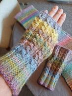 Handgemaakte sjaal + vingerloze handschoenen Nieuw, Enlèvement, Neuf, Écharpe