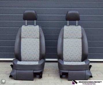 VW Caddy bestuurdersstoel en bijrijdersstoel / stoel stoelen beschikbaar voor biedingen