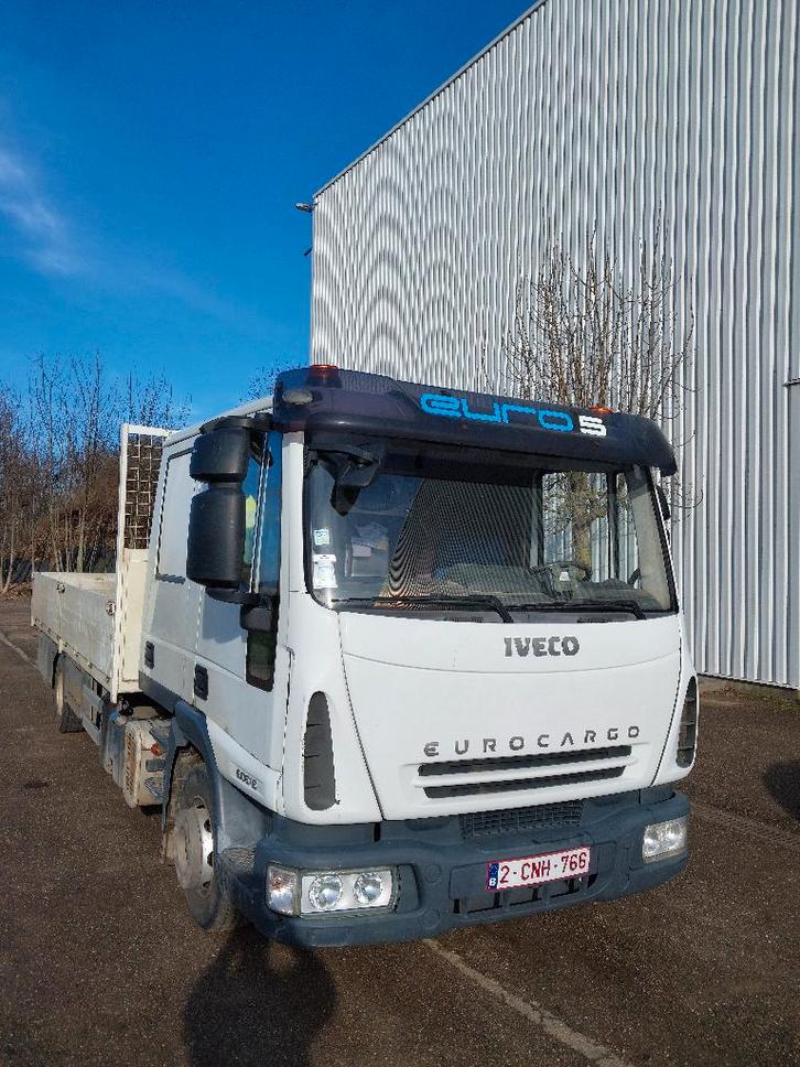 Iveco Eurocargo, Autos, Camions, Particulier, Iveco, Diesel, Euro 5, 4 portes, Boîte manuelle, Blanc, Bleu, Tissu, Propulsion arrière