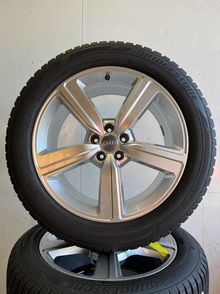 20’’ AUDI Q7 AUDI Q8 ETRON Q7 4KE VELGEN WINTERBANDEN TPMS O, Auto-onderdelen, Banden en Velgen, Banden en Velgen, Winterbanden