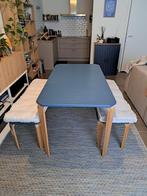 Eettafel + 1 zitbank (incl. kussen), 100 à 150 cm, Quatre personnes, Scandinavisch, Comme neuf