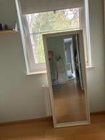 Grote witte spiegel - 1m45x60 cm, Huis en Inrichting, Ophalen, Zo goed als nieuw