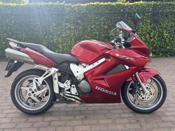 Honda VFR 800 V-Tec, Motoren, Motoren | Honda, 4 cilinders, Bedrijf, Meer dan 35 kW, 800 cc