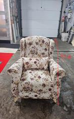 fauteuil club fleurie, très confortable., Ophalen, Zo goed als nieuw