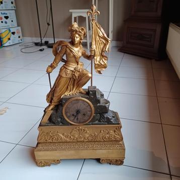 Vergulde bronzen klok, Antiek en Kunst, Ophalen