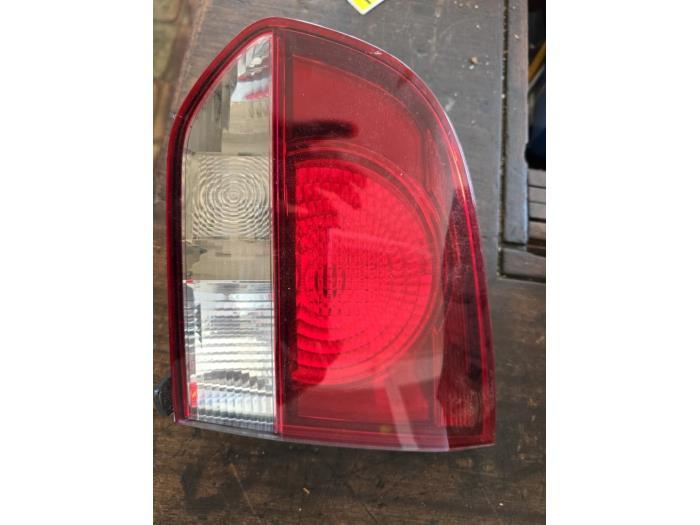 Feu arrière droit d'un Volkswagen Golf, Autos : Pièces & Accessoires, Éclairage, Volkswagen, Utilisé, 3 mois de garantie, Enlèvement ou Envoi
