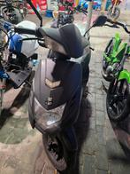 Voor afbraak met alle papieren 150 euro, Fietsen en Brommers, Scooters | Peugeot, Ophalen