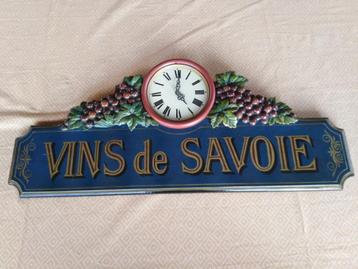 WANDKLOK „Savoy Wines” beschikbaar voor biedingen