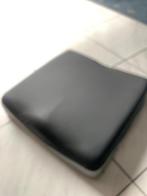 Nieuw Ergonomisch Zitkussen, Enlèvement