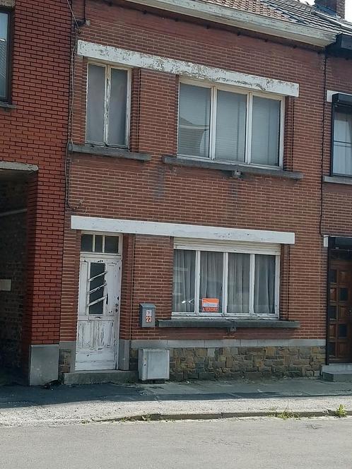 Maison 2 chambres avec garage à Jumet, Immo, Huizen en Appartementen te koop