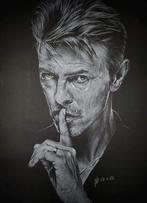 Dessins crayon blanc sur fond noir, Ophalen