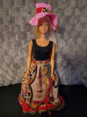 Barbie des années 70 en tenue de mode Mattel, Enlèvement ou Envoi, Comme neuf, Poupée