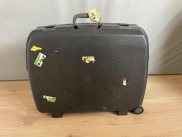 Grote reiskoffer, Handtassen en Accessoires, Koffers, Ophalen of Verzenden, Wieltjes