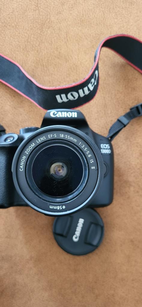Appareil photo Canon Eos 1300d, objectif Canon, chargeur, câ, Enlèvement ou Envoi, Comme neuf, Reflex miroir, Canon
