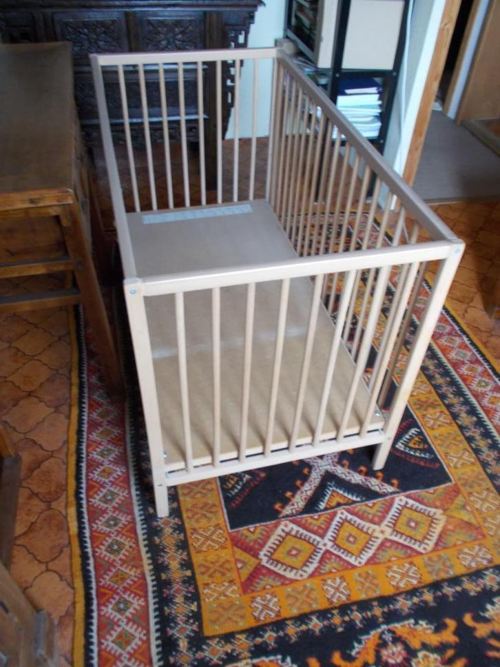 Kinderbed, Kinderen en Baby's, Kinderkamer | Bedden, Zo goed als nieuw, Minder dan 140 cm, Minder dan 70 cm, Matras, Ophalen