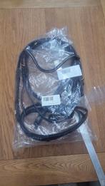 Nieuw showmaster hoofdstel, Enlèvement