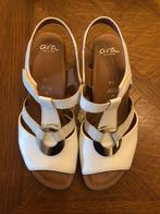 Witte sandalen ARA - maat 40, Ophalen, Zo goed als nieuw