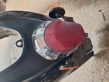 Stoplicht sym mio 50cc scooter  beschikbaar voor biedingen