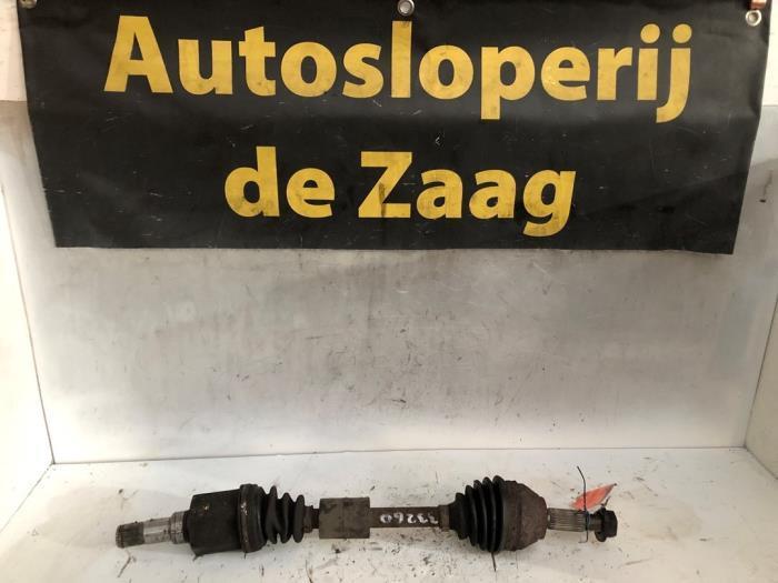 Aandrijfas links-voor van een Ford Focus, Auto-onderdelen, Remmen en Aandrijving, Ford, Gebruikt, 3 maanden garantie, Ophalen of Verzenden